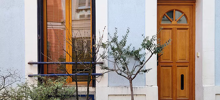 Residential Garage Doors Near Me in Valrico, FL