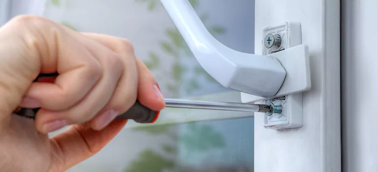 Window Crack Repair in Valrico, FL